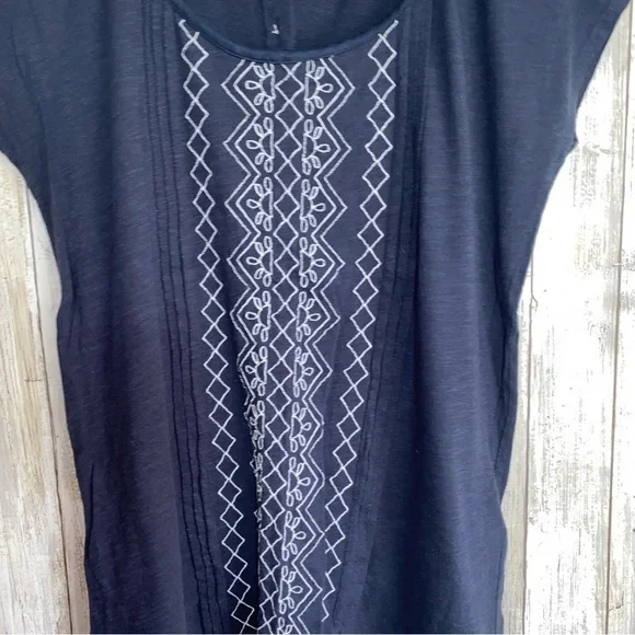 Lucky Brand Navy Embroidered Button Back Blouse - Picture 2 of 5